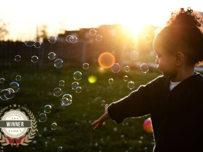 Virginie Bouyer remporte le grand prix du concours AFNS Award en février 2020 avec cette photo bébé bulles
