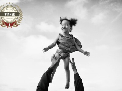 Virginie Bouyer remporte le grand prix du concours AFNS Award en mars 2020 avec cette photo bébé lifestyle